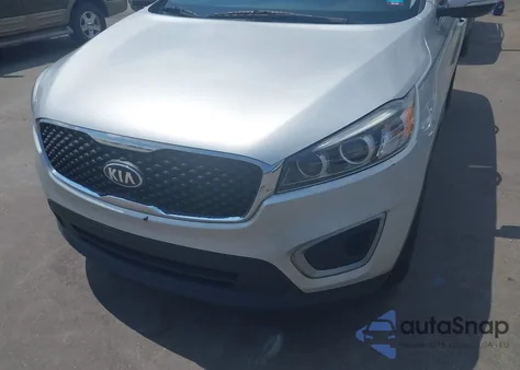 2017 Kia Sorento 2.4L Lx из США, поврежденный, VIN 5XYPG4A31HG193310